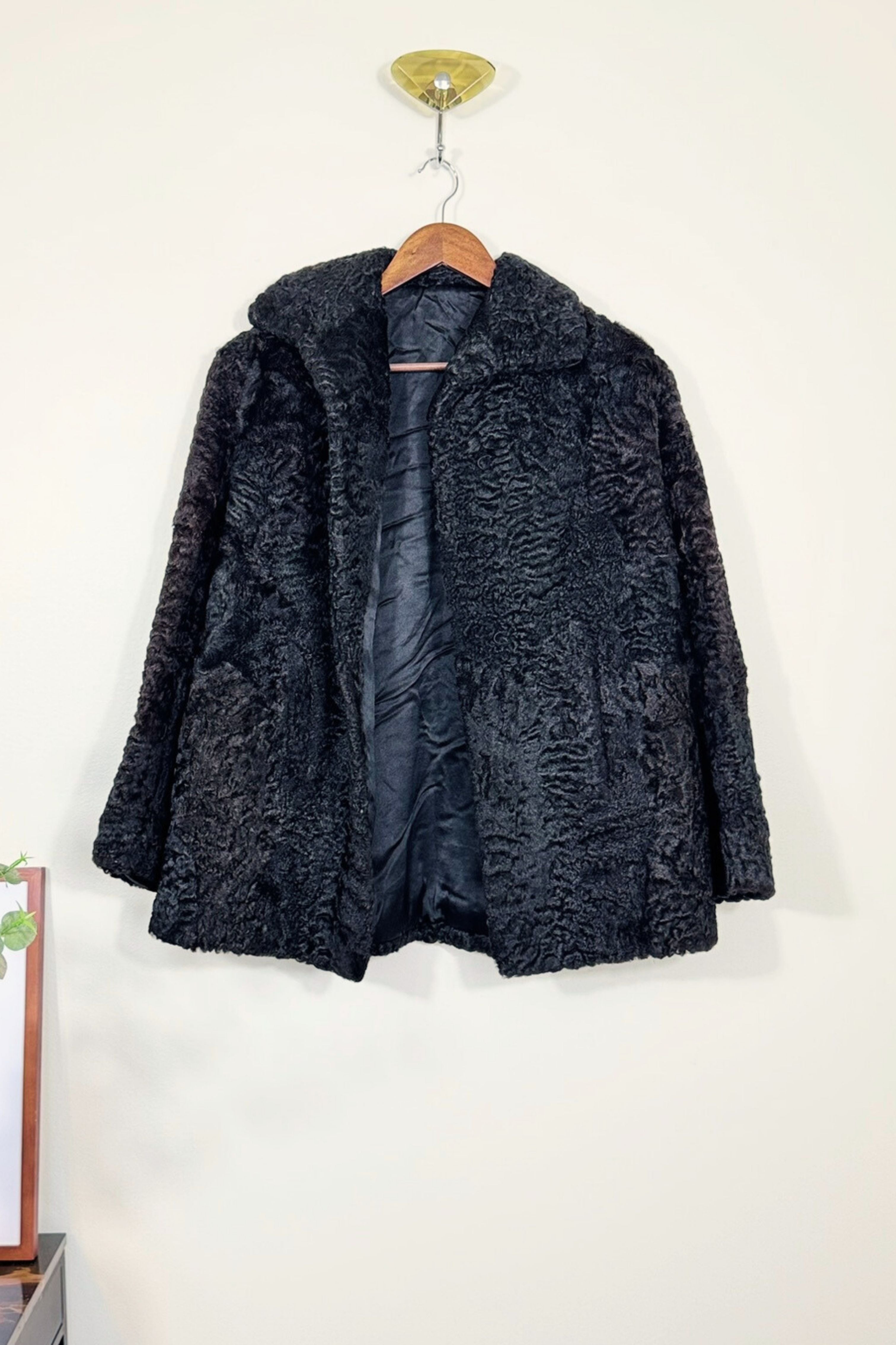 Veste fourrure astrakan noire