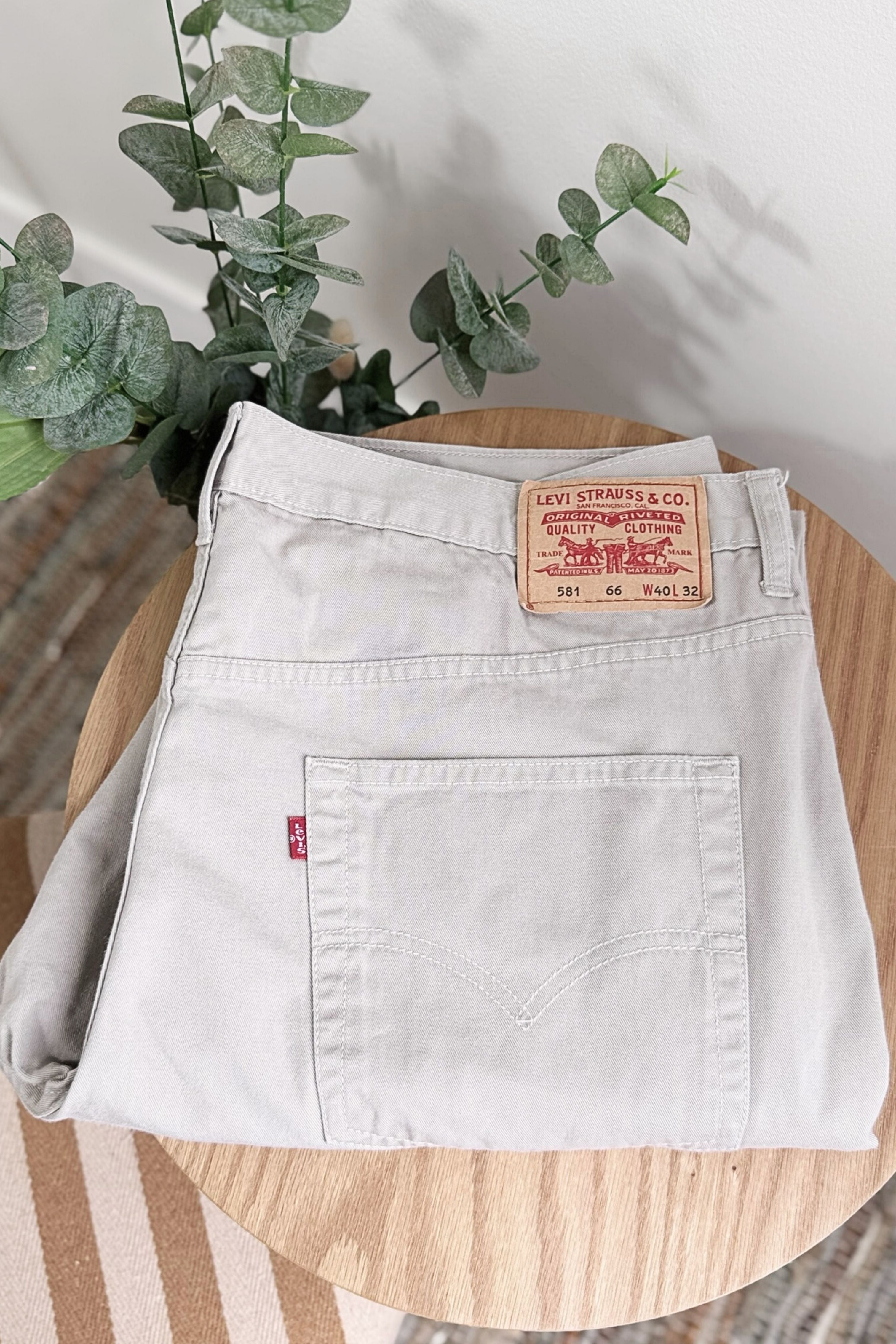 Jeans Levi's 581 W40 L32 écru