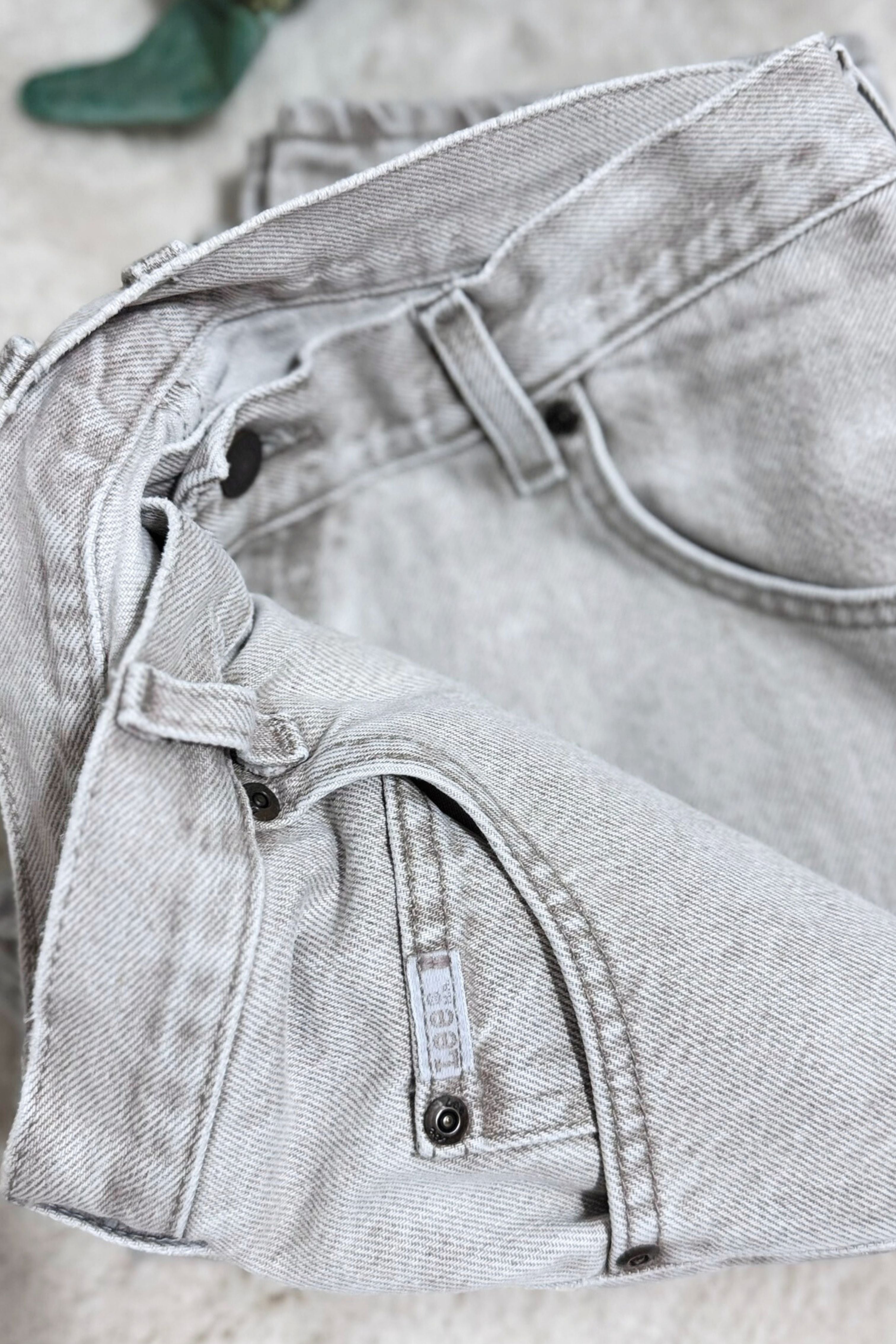 Jeans LEE droit W30 L34 gris clair