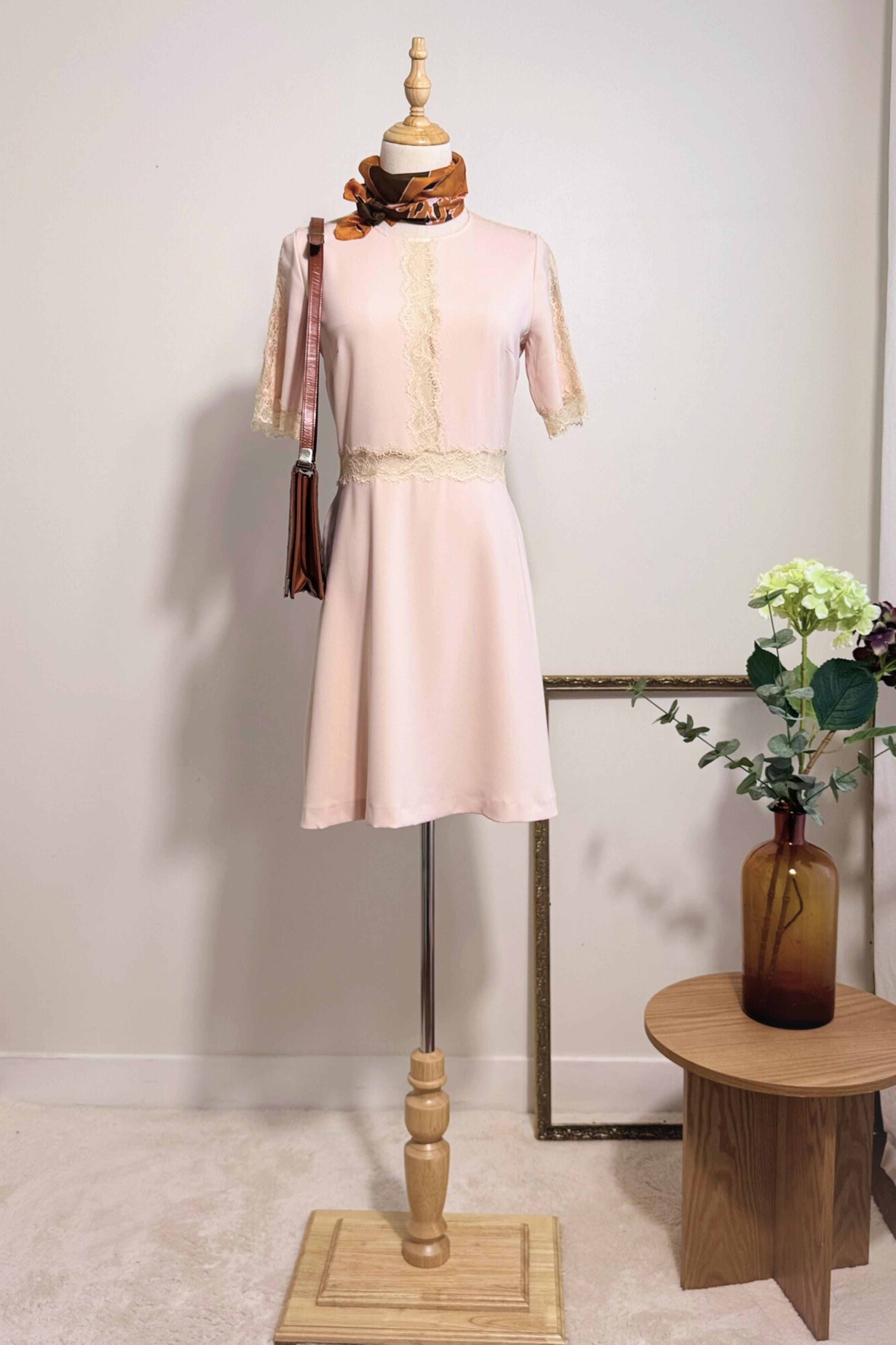 Robe courte The Kooples rose clair