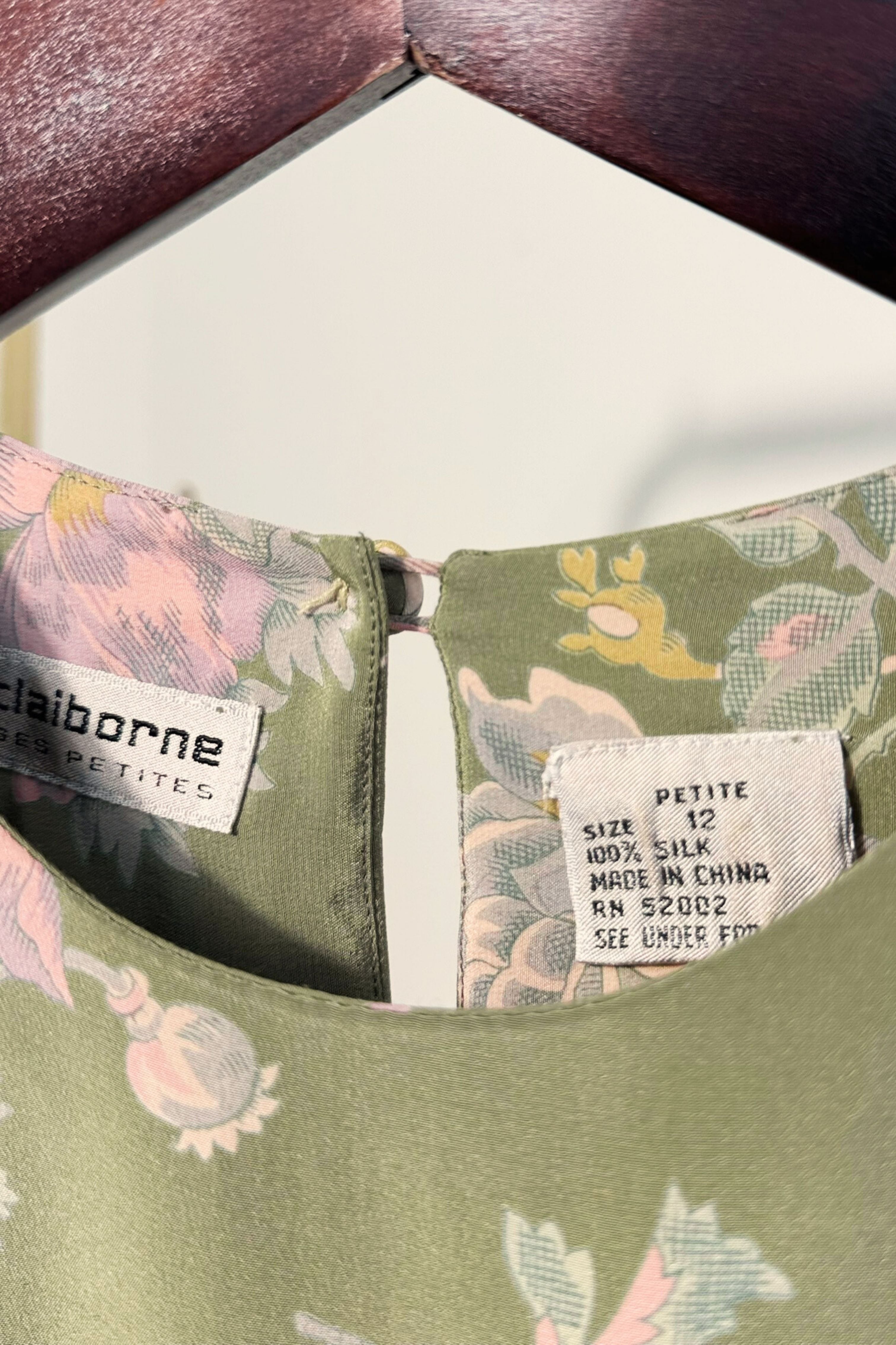 Robe midi en soie à fleurs kaki