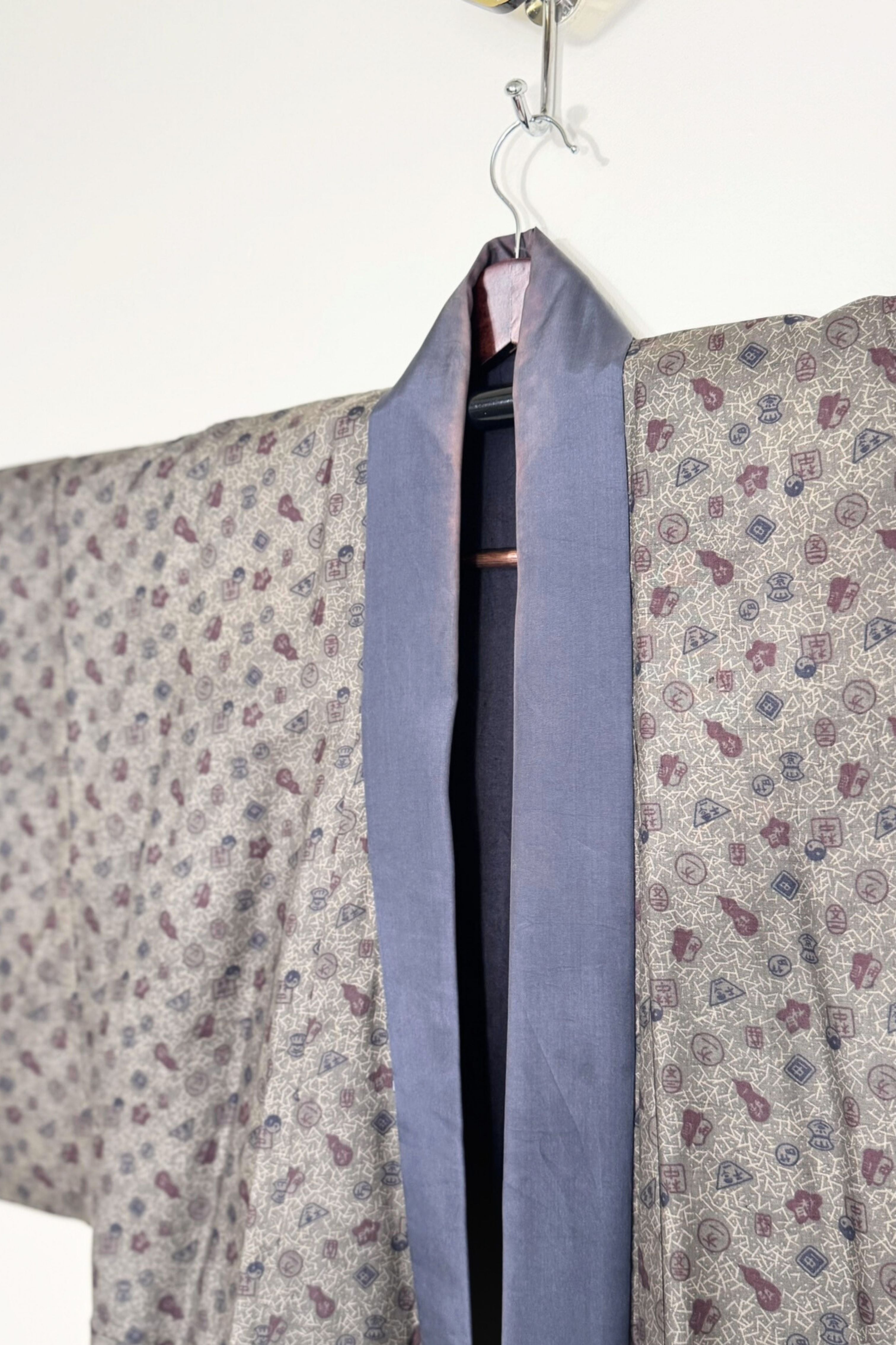 Kimono long en soie à motifs japonais
