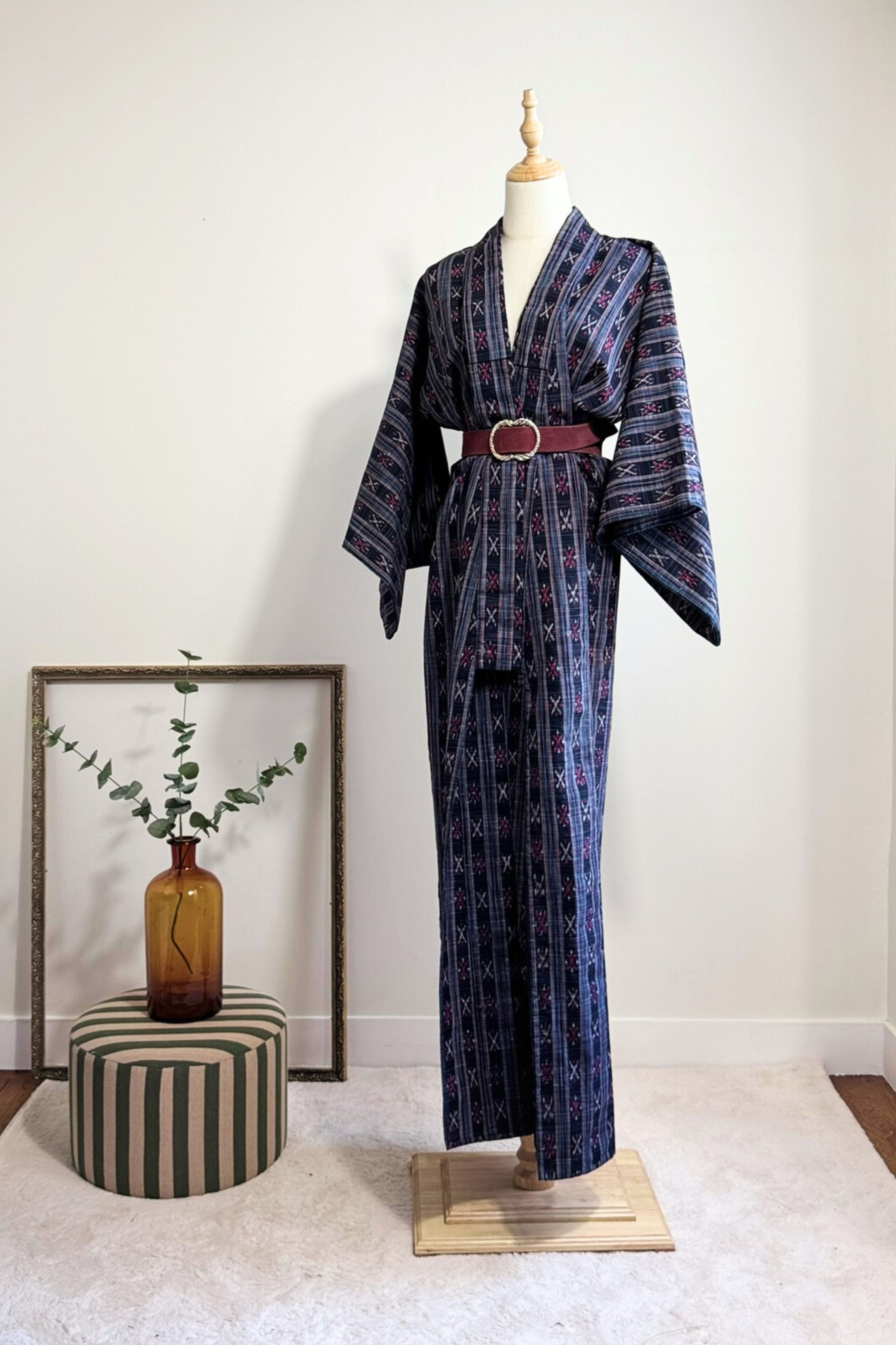 Kimono long épais à motifs bleu marine