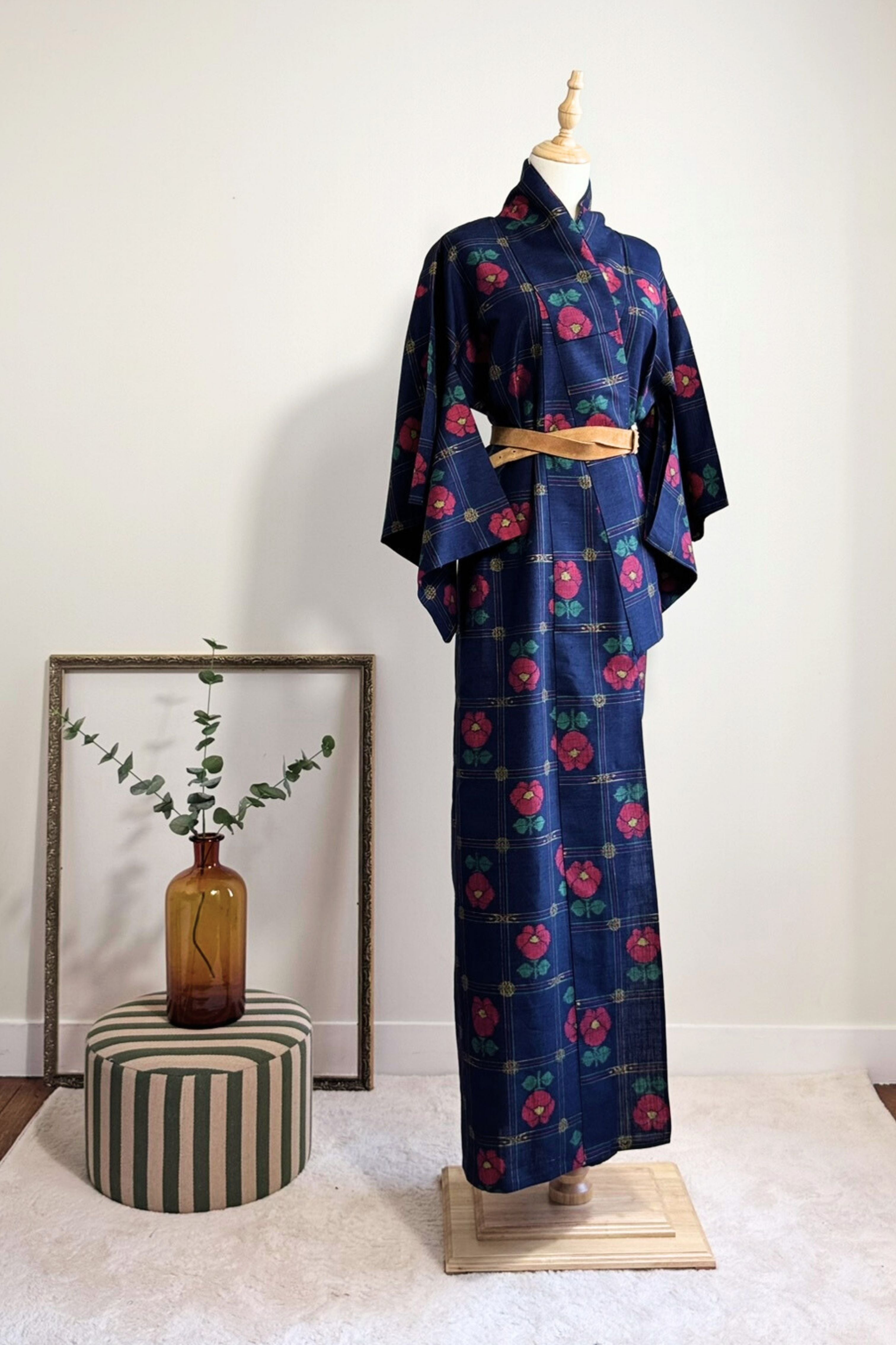 Kimono long épais à motif floral marine