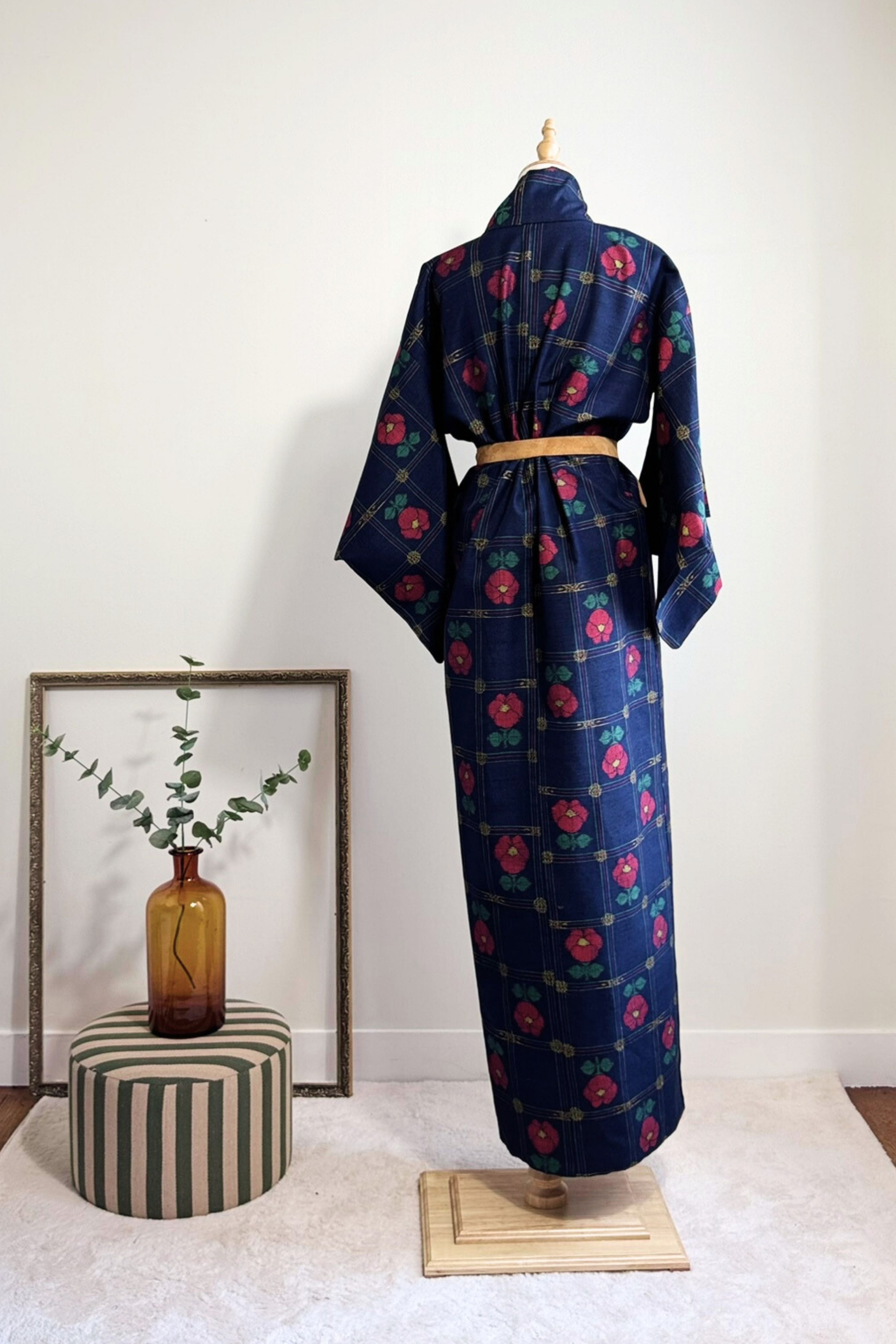 Kimono long épais à motif floral marine