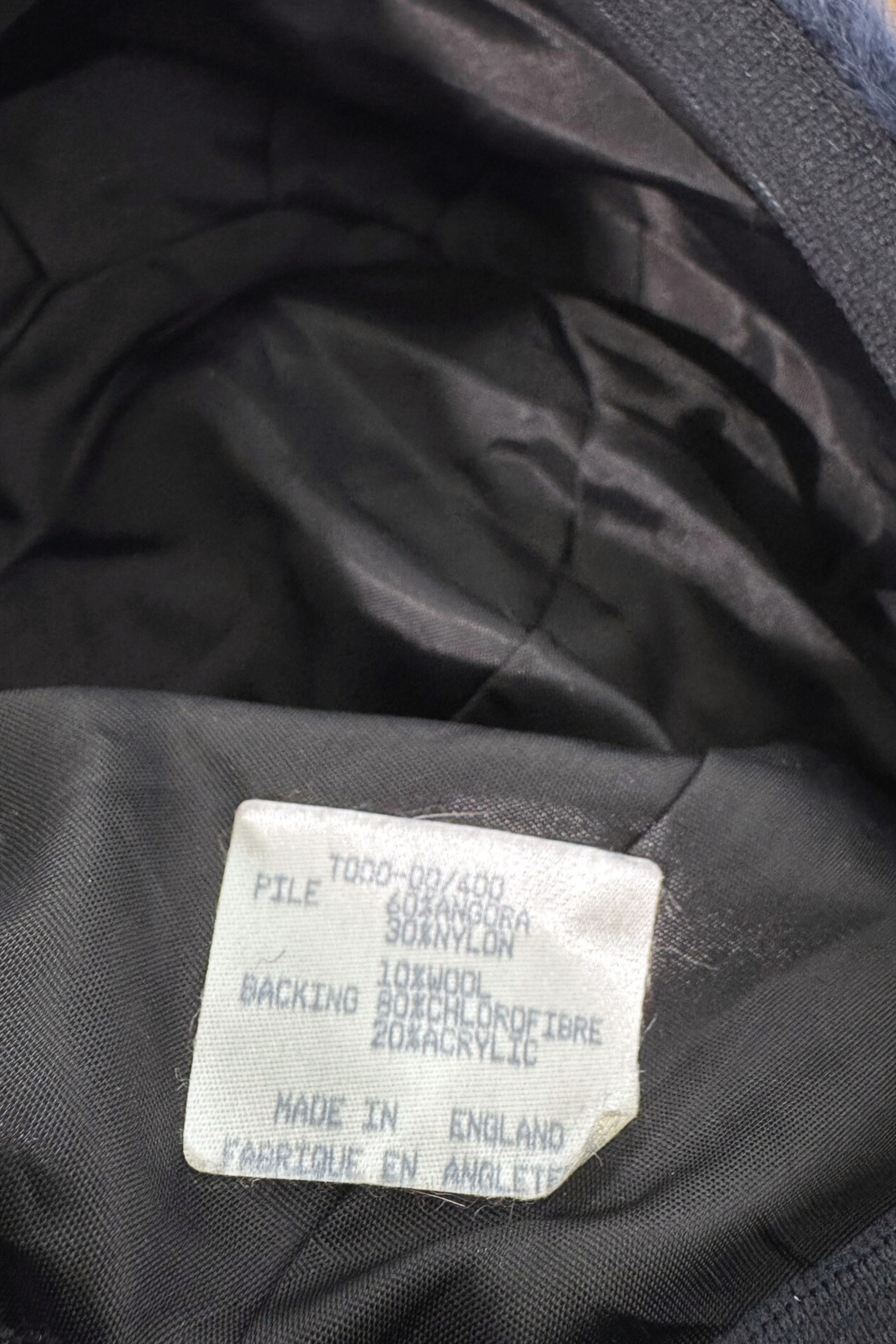 Bonnet en mohair marine