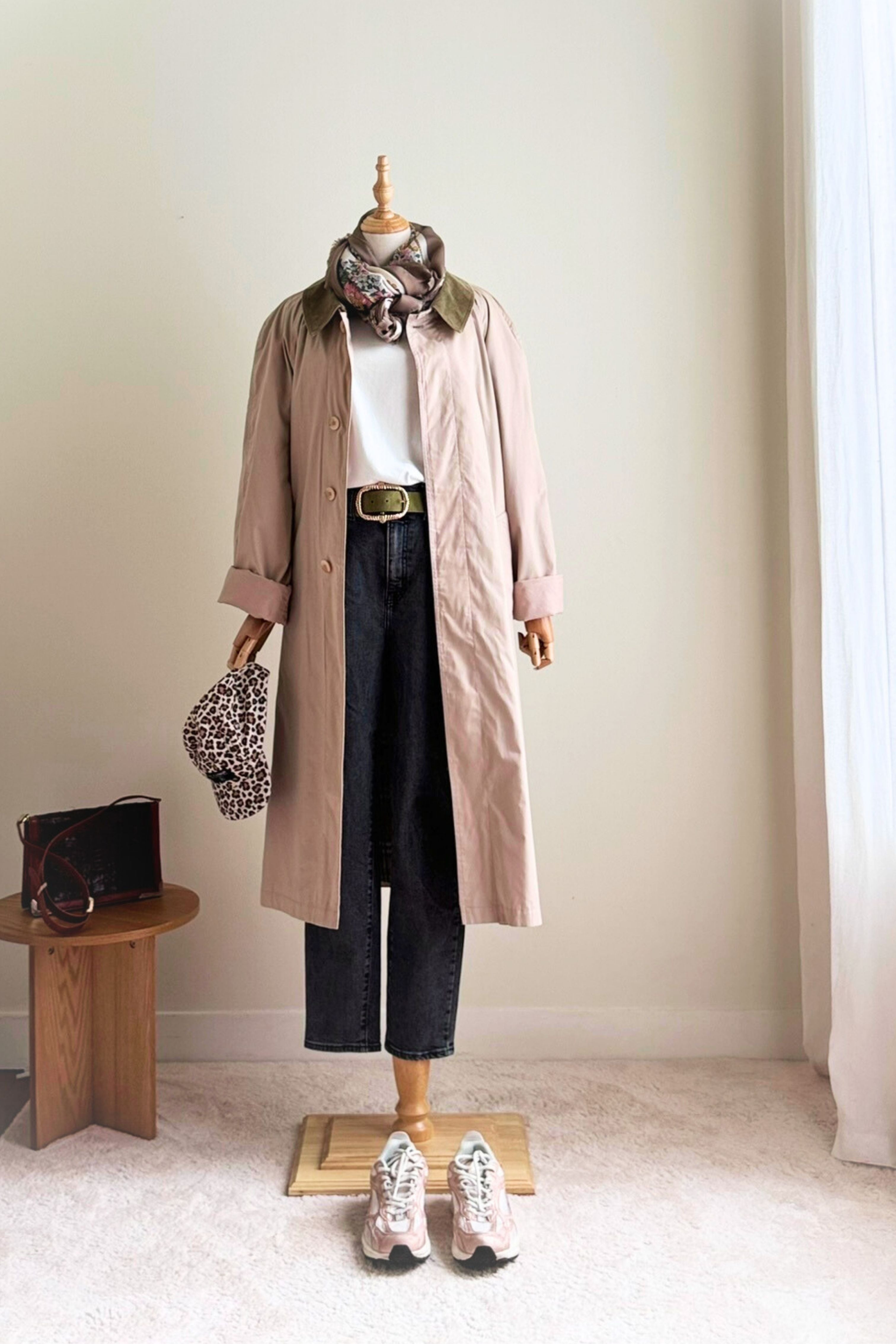 Trench long oversize beige à col velours